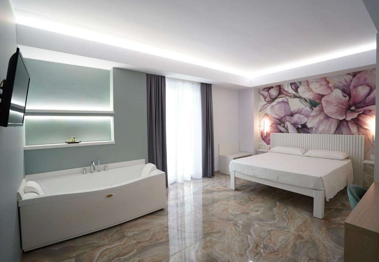Harmony Tropea Rooms & Suites Екстериор снимка