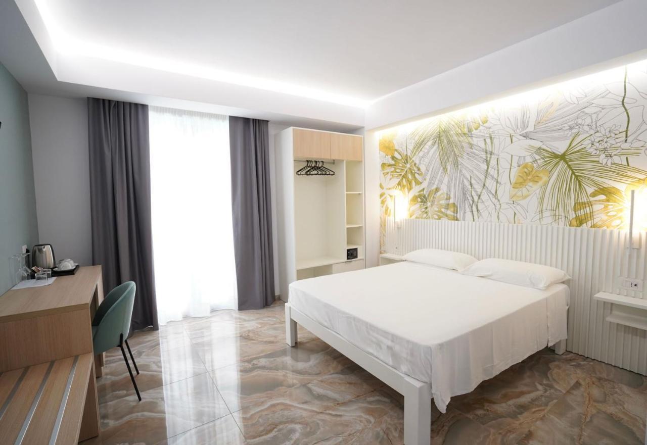 Harmony Tropea Rooms & Suites Екстериор снимка